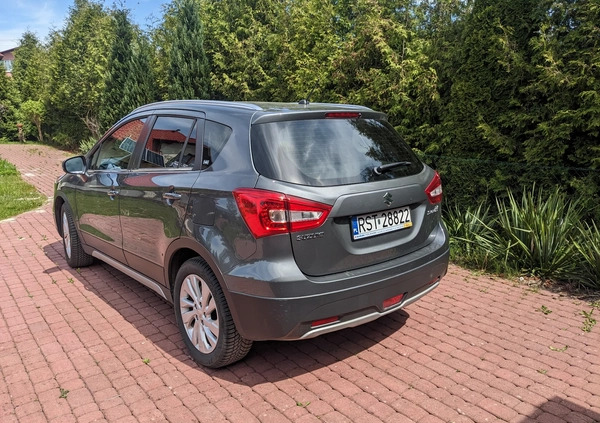 Suzuki SX4 cena 74990 przebieg: 16790, rok produkcji 2019 z Człopa małe 137